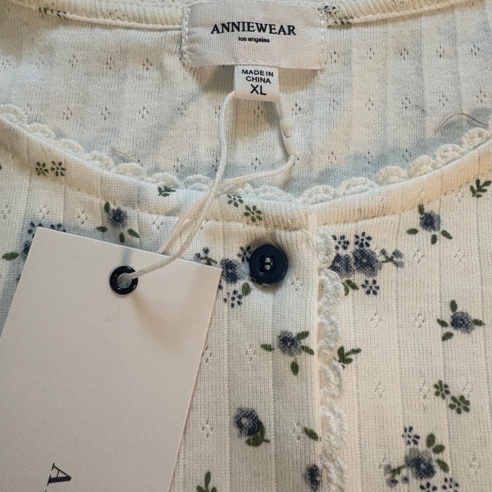 AnnieWear Blue Floral Ribbed Crop Tank Top XL Cottagecore Lace Trim NWT
